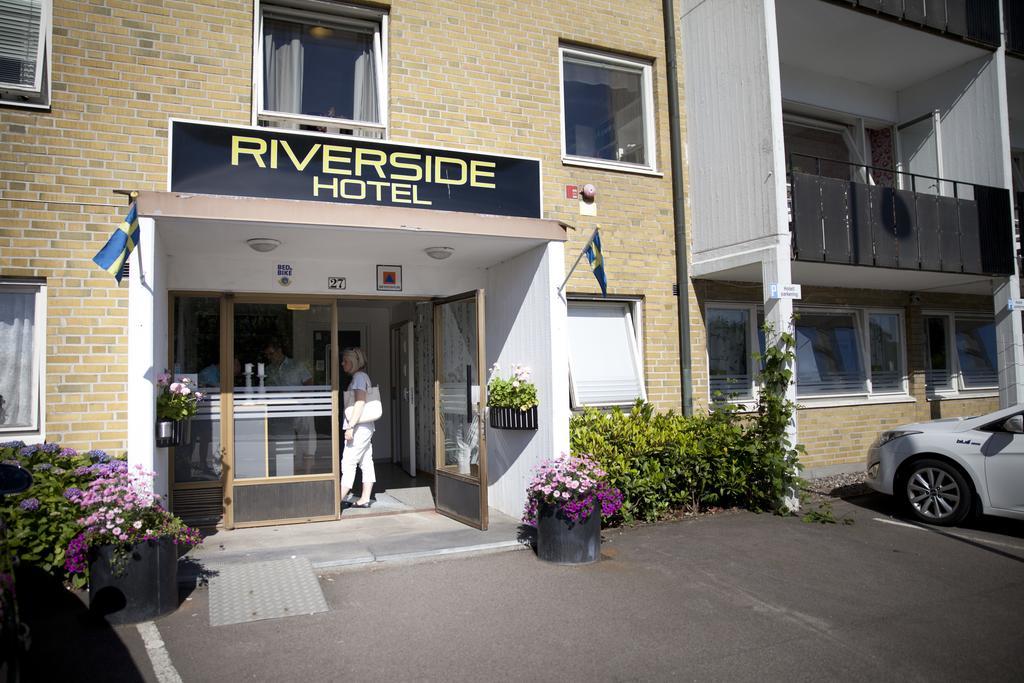 Riverside Hotel I Aengelholm Esterno foto