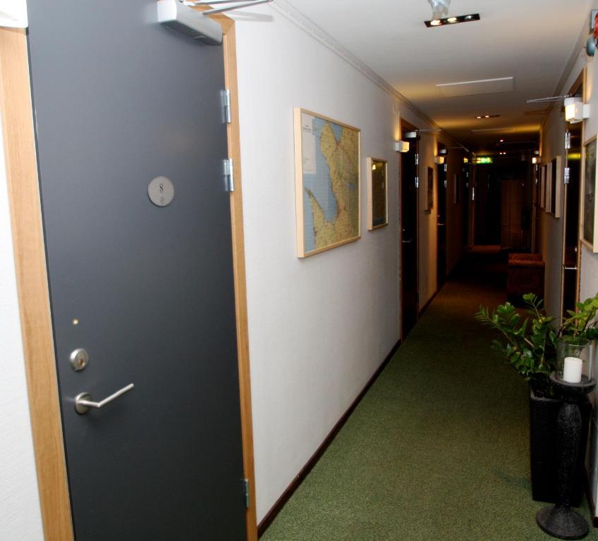 Riverside Hotel I Aengelholm Esterno foto